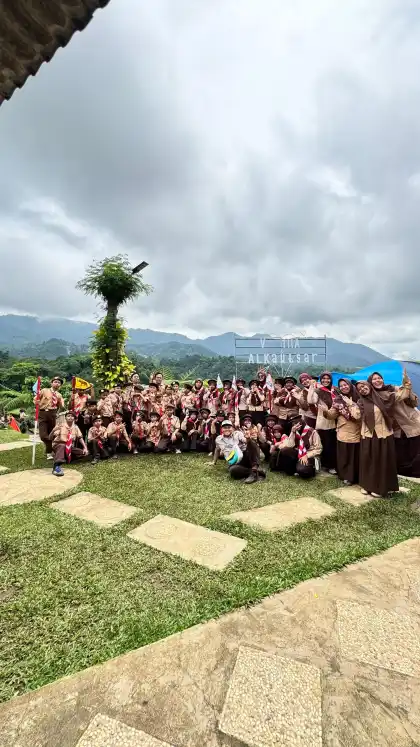 Pramuka - Pioneering