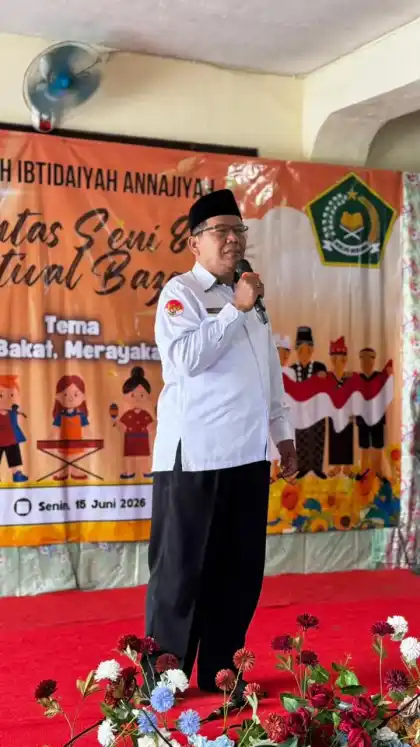 pentas seni